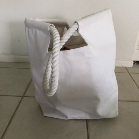 Mud Pie Beach Bag - Picture 1 of 5